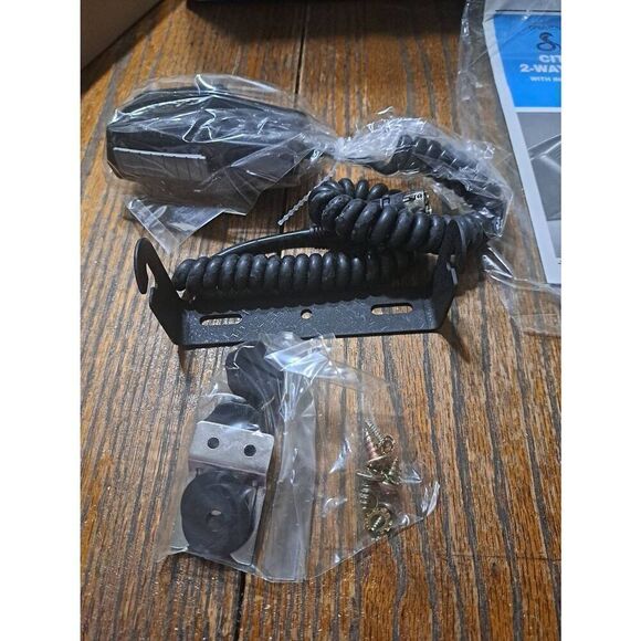 New Vintage 1988 Cobra 19 Plus 40 Channel CB Radio Original Box - Picture 5 of 11